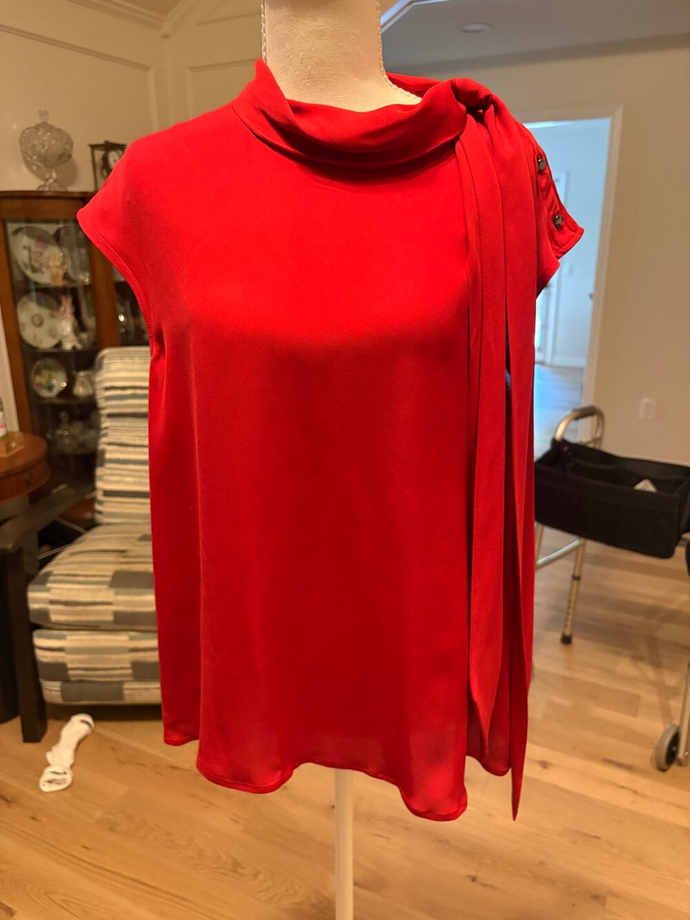 $695 St. John Silk  draped mock blouse size Medium